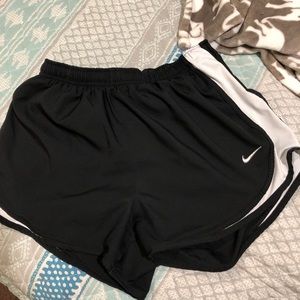 Black & white nike shorts